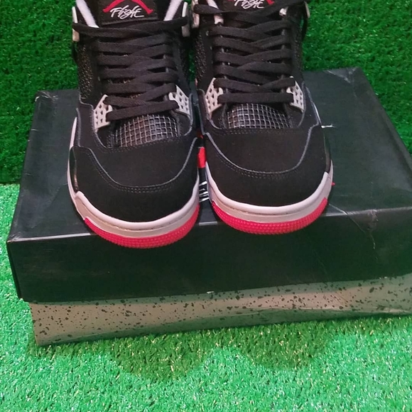 Jordan 4 bred